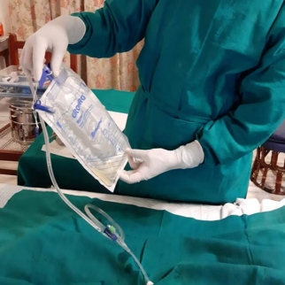 Urine Catheter Insertion Services at Home in Ramesh Nagar